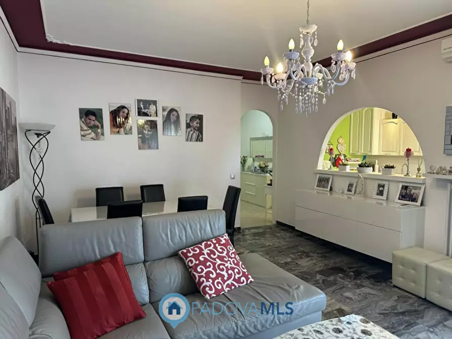 Immagine 6 di Appartamento in vendita  in via Antonio Tanzig 1G a Padova