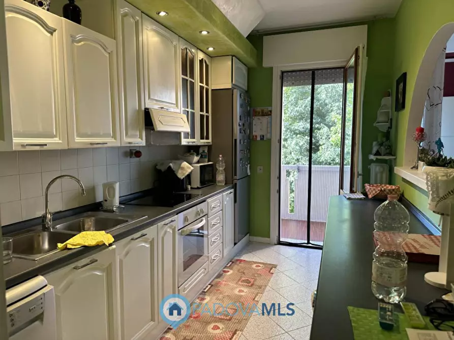 Immagine 8 di Appartamento in vendita  in via Antonio Tanzig 1G a Padova