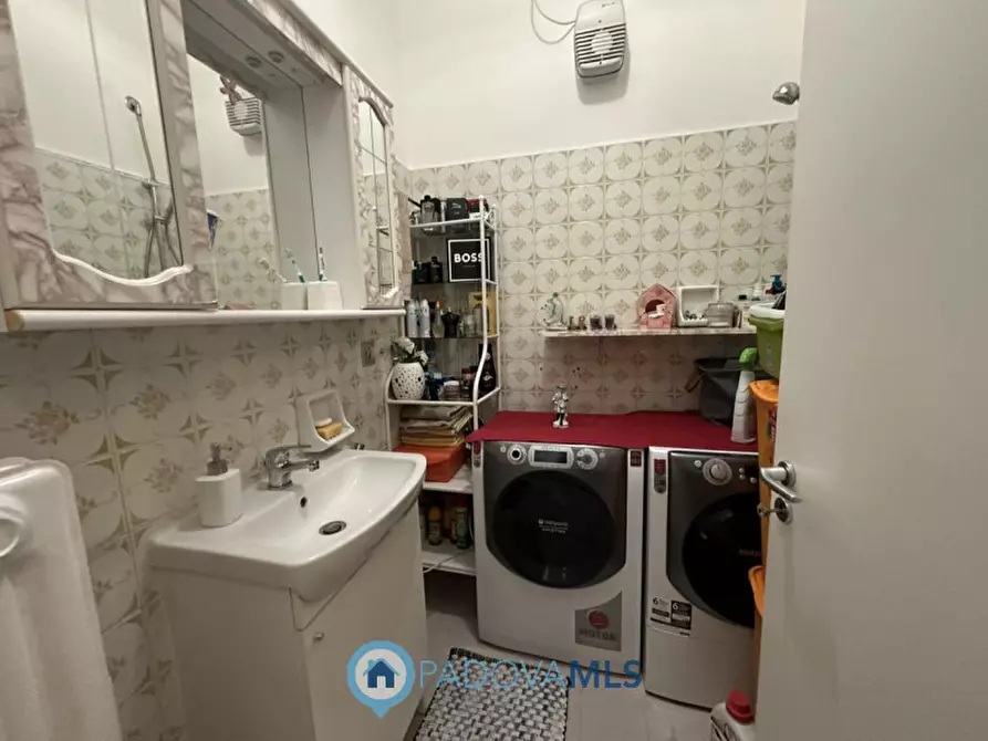 Immagine 24 di Appartamento in vendita  in via Antonio Tanzig 1G a Padova
