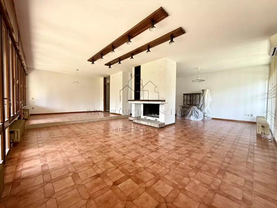 Immagine 2 di Villa in vendita  a Limena