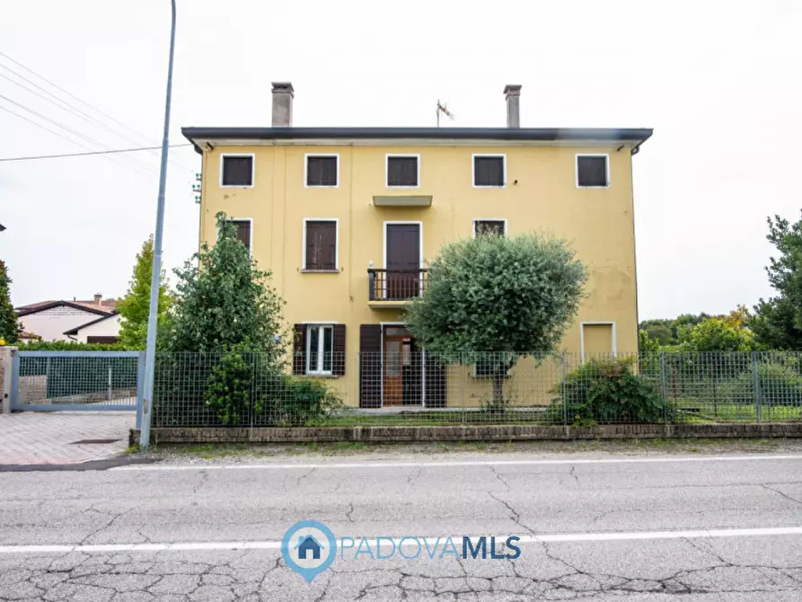 Immagine 1 di Casa indipendente in vendita  in Via Isonzo a Vigonza