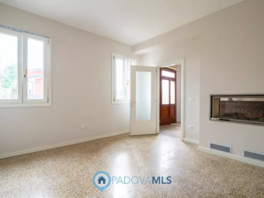 Immagine 9 di Casa indipendente in vendita  in Via Isonzo a Vigonza