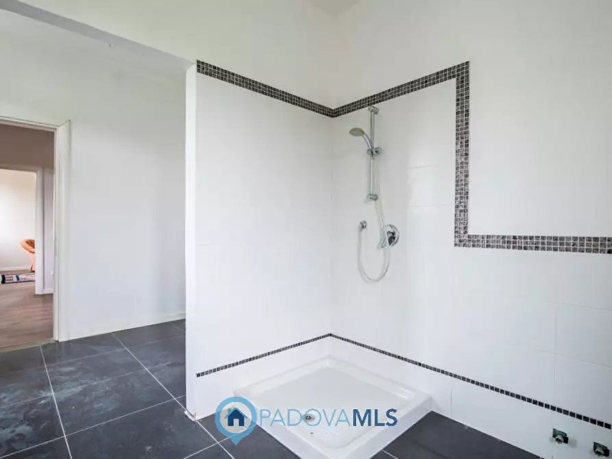 Immagine 24 di Casa indipendente in vendita  in Via Isonzo a Vigonza