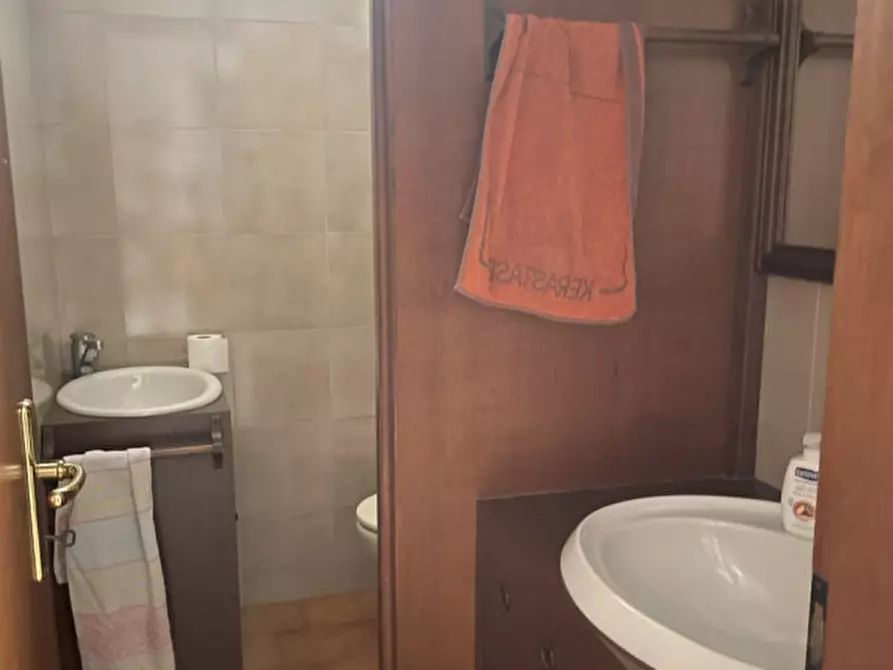 Immagine 22 di Negozio in vendita  in Stra P.zza Marconi a Stra