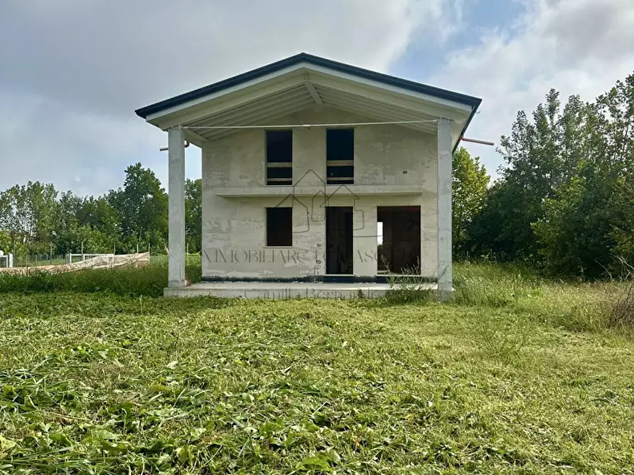 Immagine 1 di Villa in vendita  a Villafranca Padovana