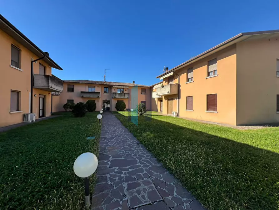 Immagine 27 di Appartamento in vendita  in via San Polo 180d a Brescia