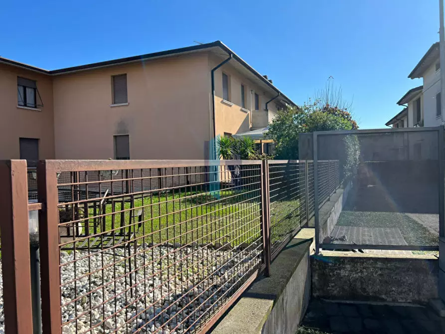 Immagine 31 di Appartamento in vendita  in via San Polo 180d a Brescia