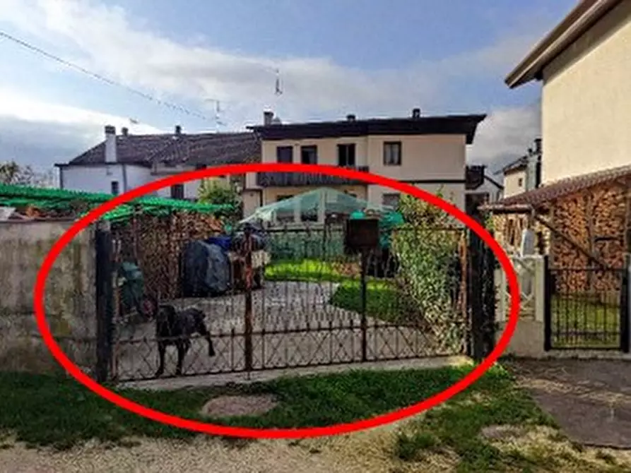 Immagine 5 di Casa indipendente in vendita  in Via della Grotta, 12 a Alpago