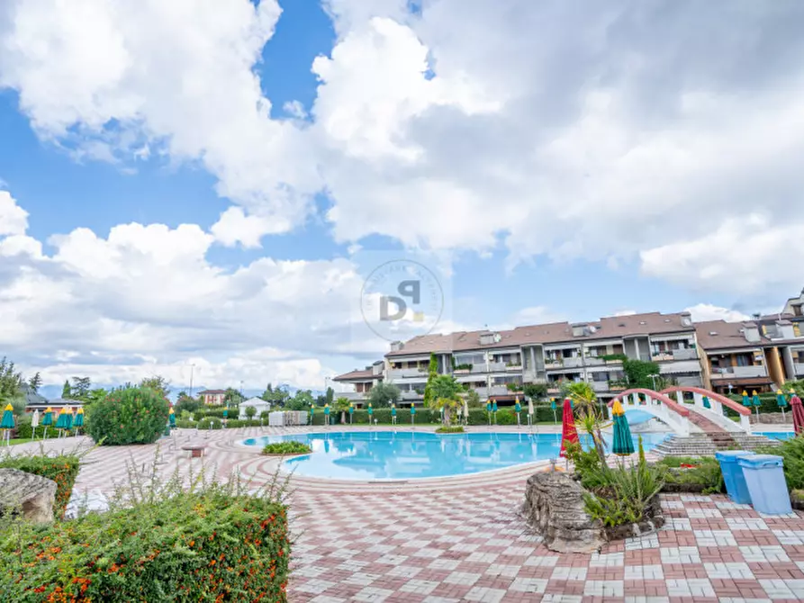 Immagine 36 di Appartamento in vendita  a Desenzano Del Garda