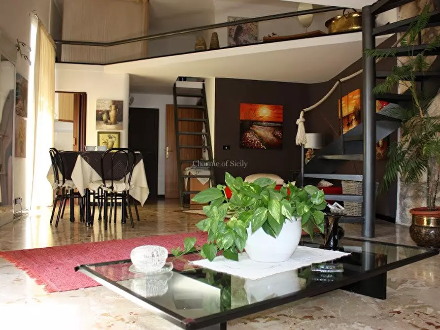 Immagine 1 di Appartamento in vendita  in VIA PAOLO LENA SPATAFORA a Ragusa