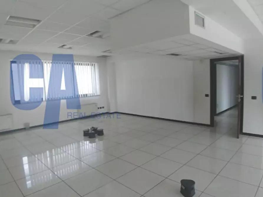 Immagine 9 di Ufficio in affitto  in VIA GROSIO a Milano