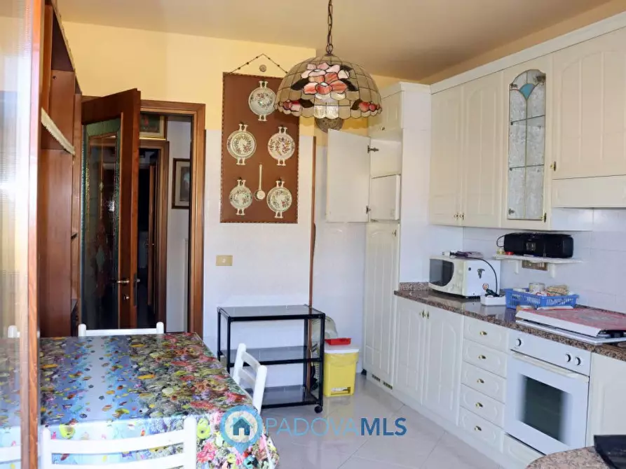 Immagine 3 di Appartamento in vendita  in Via Ragazzi del '99, 22 a Padova