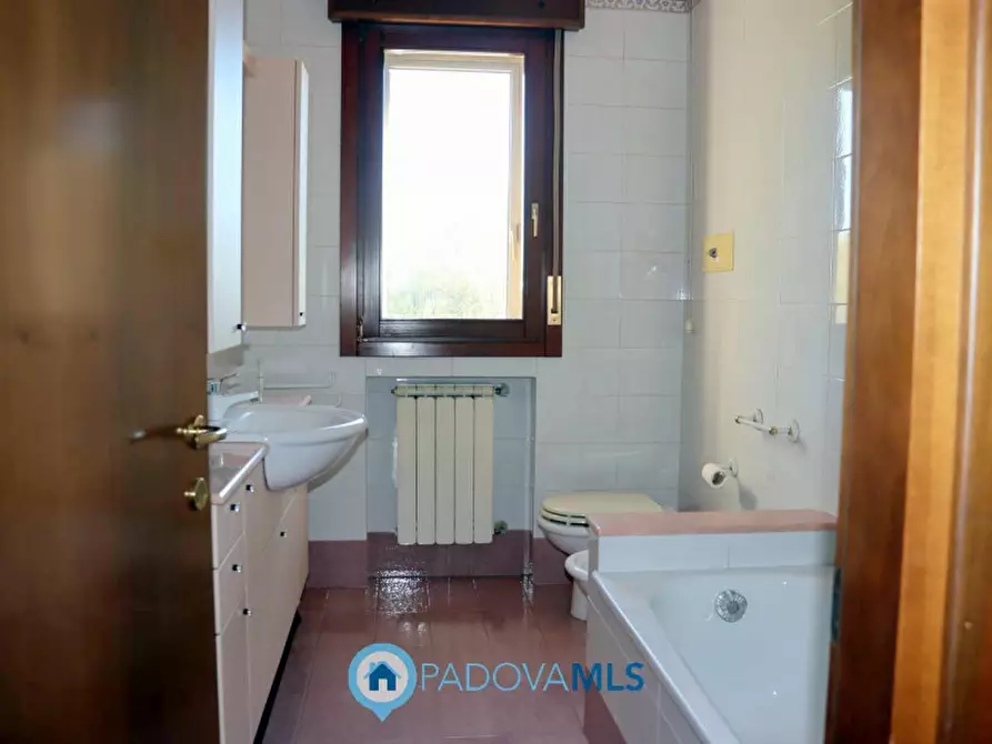 Immagine 11 di Appartamento in vendita  in Via Ragazzi del '99, 22 a Padova