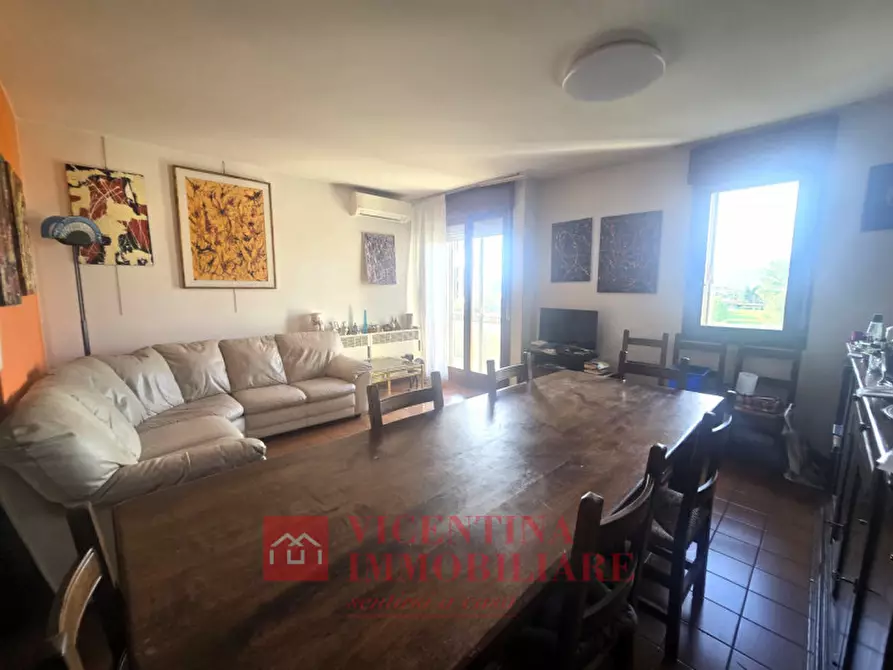 Immagine 5 di Appartamento in vendita  in viale Giorgione a Vicenza