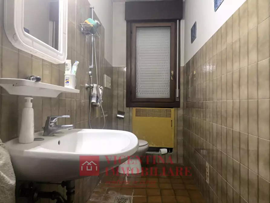 Immagine 18 di Appartamento in vendita  in viale Giorgione a Vicenza