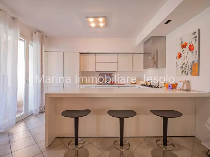 Immagine 6 di Villa in vendita  in Via Cavalieri di Vittorio Veneto a Jesolo