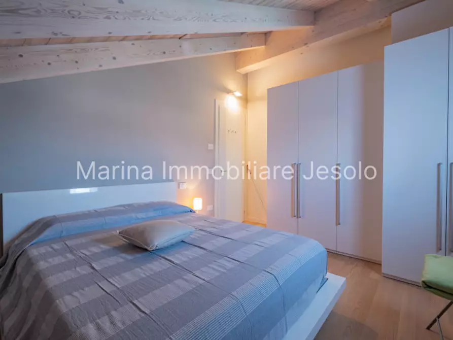 Immagine 23 di Villa in vendita  in Via Cavalieri di Vittorio Veneto a Jesolo