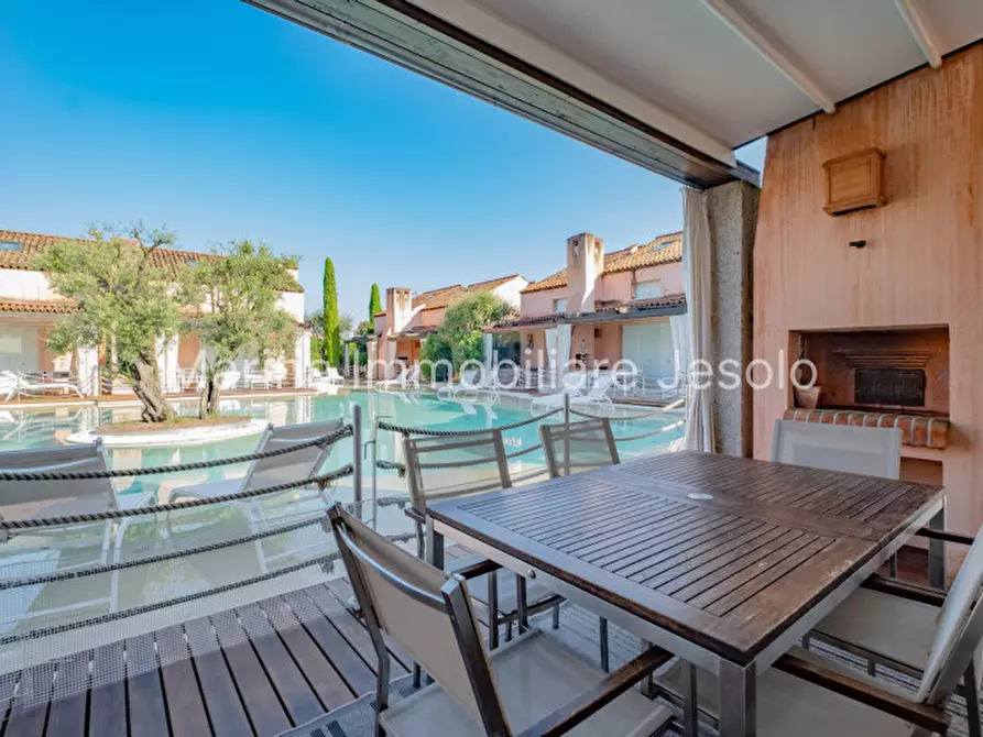 Immagine 34 di Villa in vendita  in Via Cavalieri di Vittorio Veneto a Jesolo