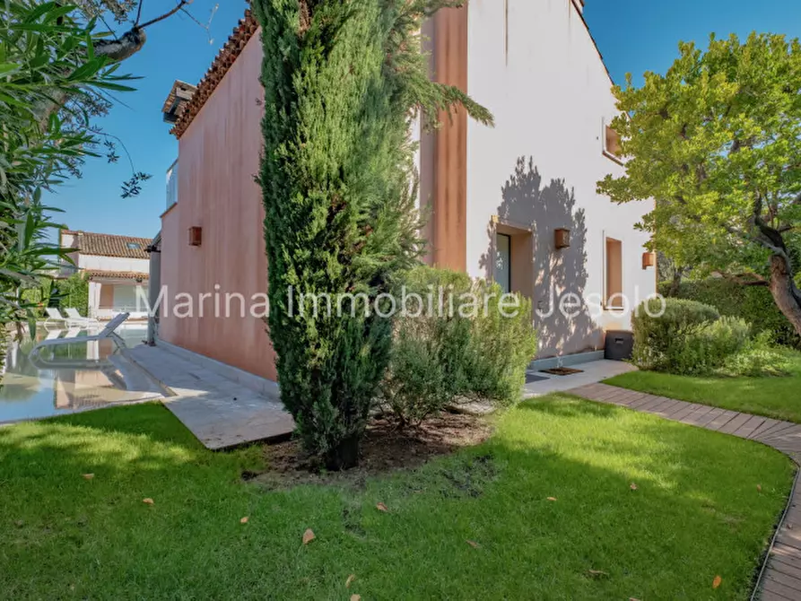 Immagine 38 di Villa in vendita  in Via Cavalieri di Vittorio Veneto a Jesolo