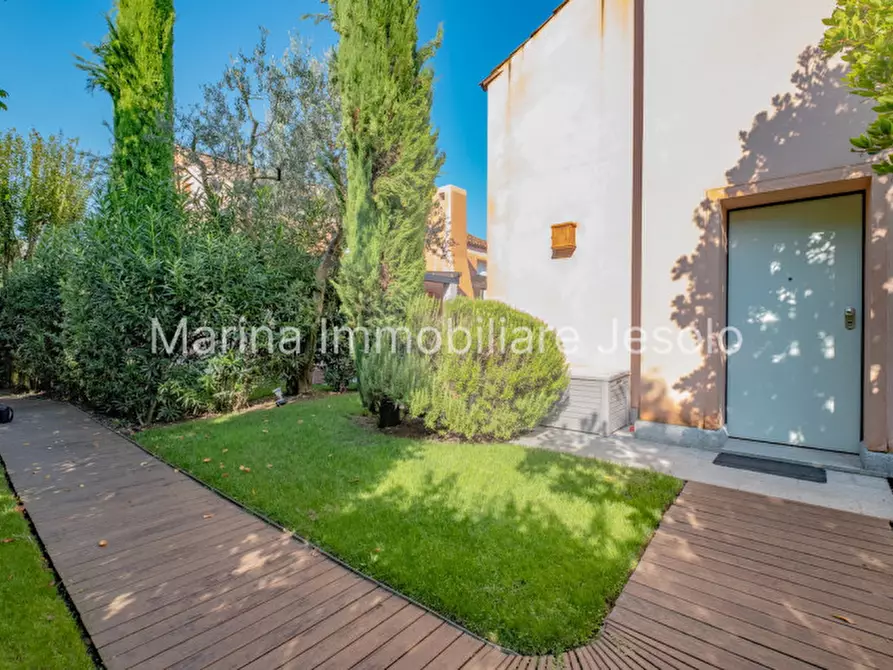 Immagine 39 di Villa in vendita  in Via Cavalieri di Vittorio Veneto a Jesolo