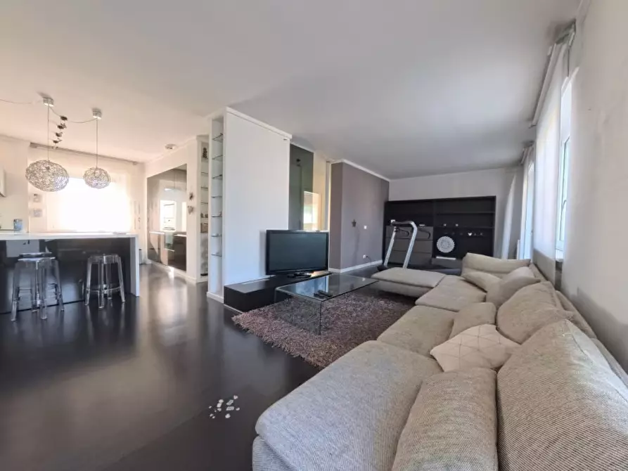 Immagine 3 di Casa bifamiliare in vendita  in Via Gallerio 21/23 a Tricesimo