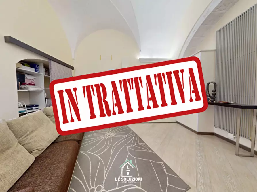 Immagine 1 di Casa indipendente in vendita  in via piazza vecchia 5 a Castellana Grotte