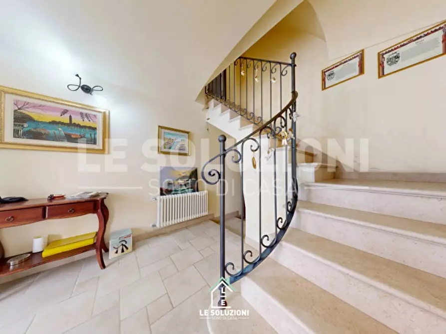 Immagine 15 di Casa indipendente in vendita  in via piazza vecchia 5 a Castellana Grotte