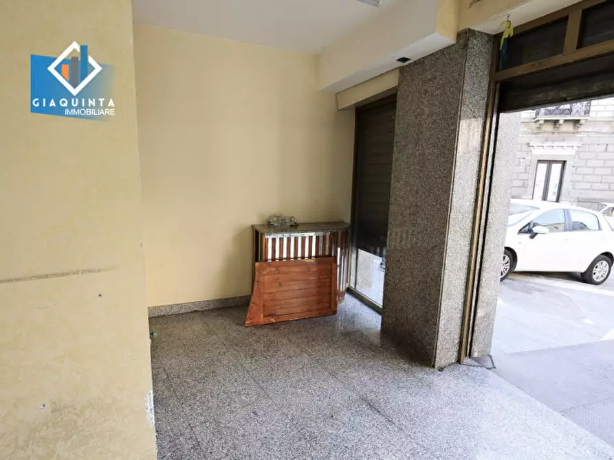 Immagine 3 di Negozio in affitto  in Via Roma n. 51 a Palagonia