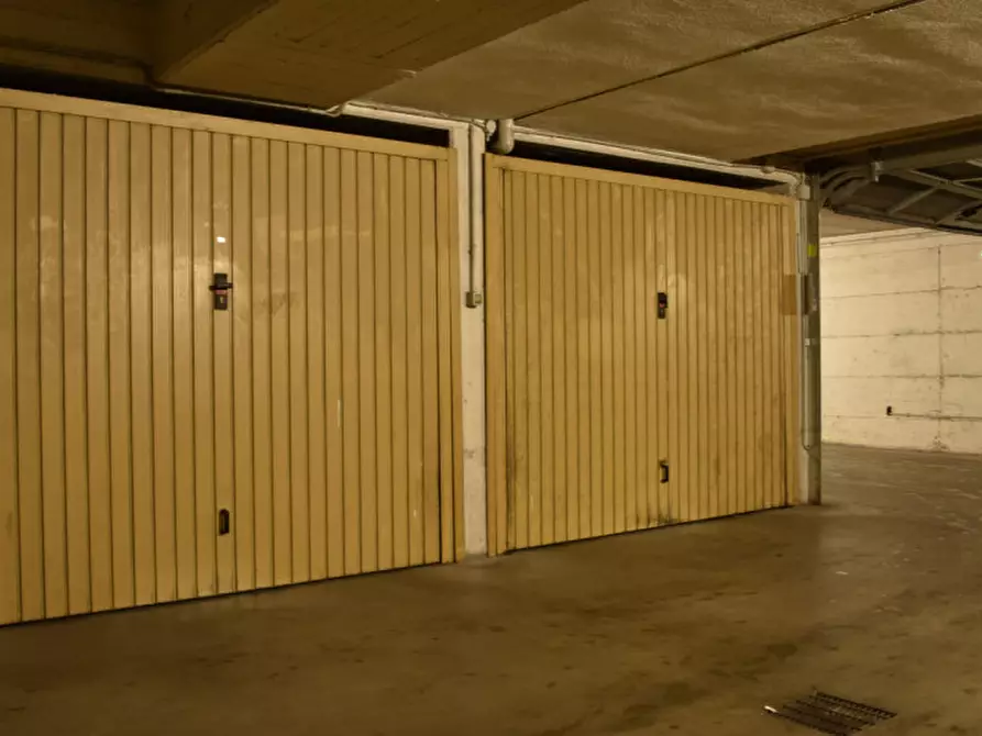 Immagine 5 di Garage in vendita  in Via San Giacomo - St. Jakobstraße a Bolzano