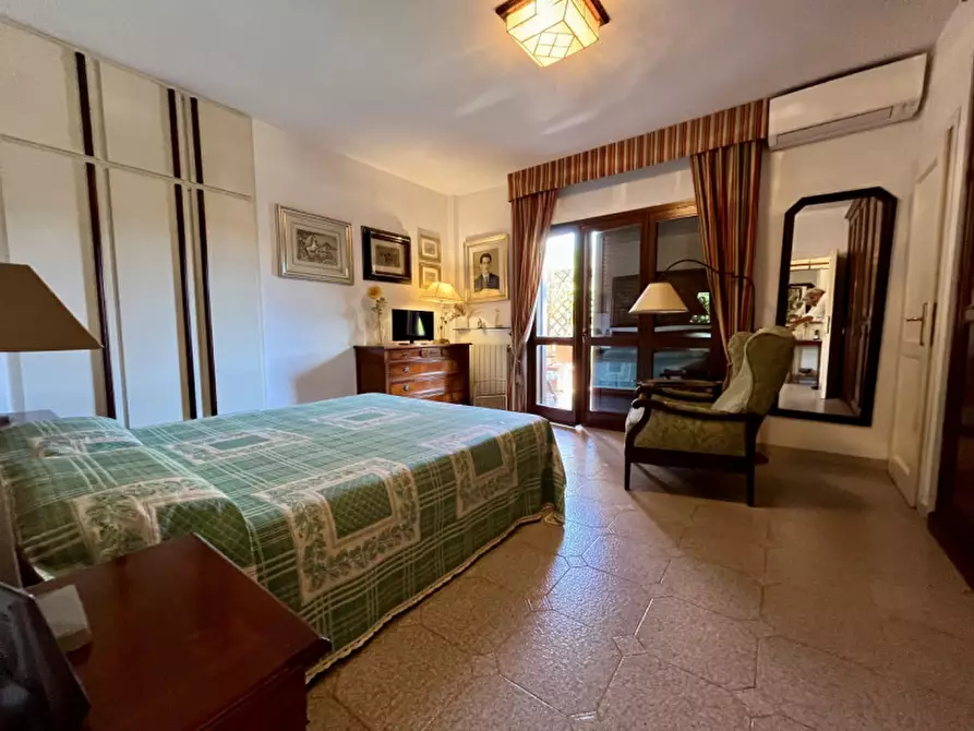 Immagine 29 di Attico in vendita  in Via Salvatore Fera a Olbia