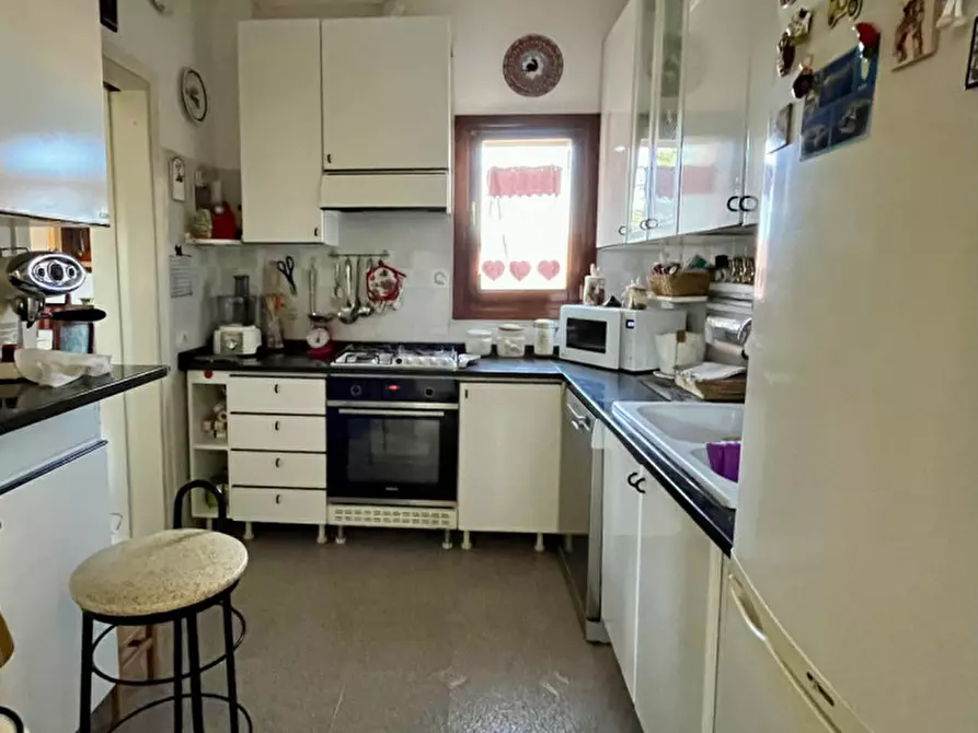 Immagine 38 di Attico in vendita  in Via Salvatore Fera a Olbia