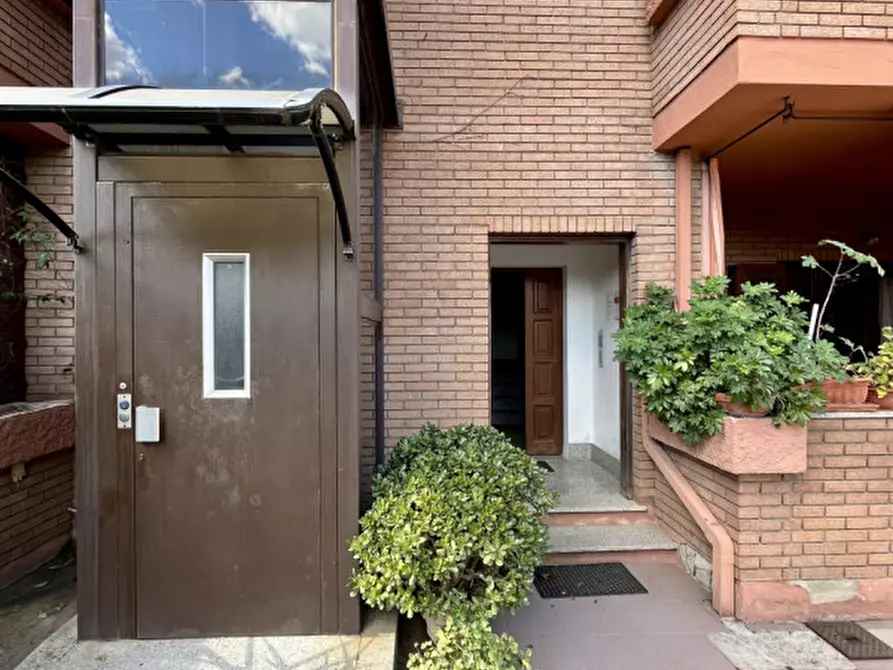 Immagine 51 di Attico in vendita  in Via Salvatore Fera a Olbia