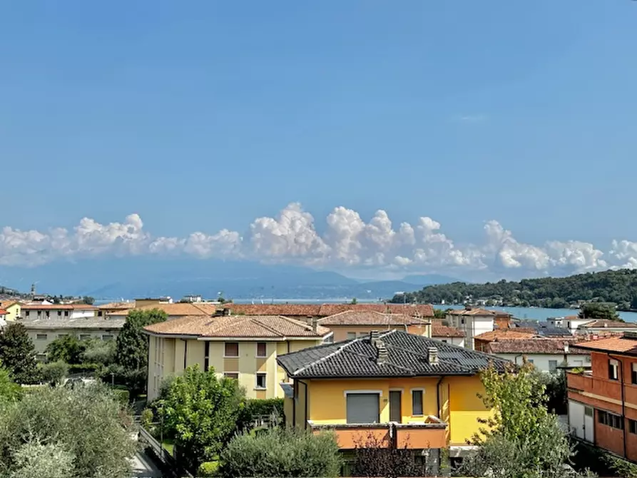 Immagine 10 di Appartamento in vendita  in Via Agazzi Sorelle a Salò