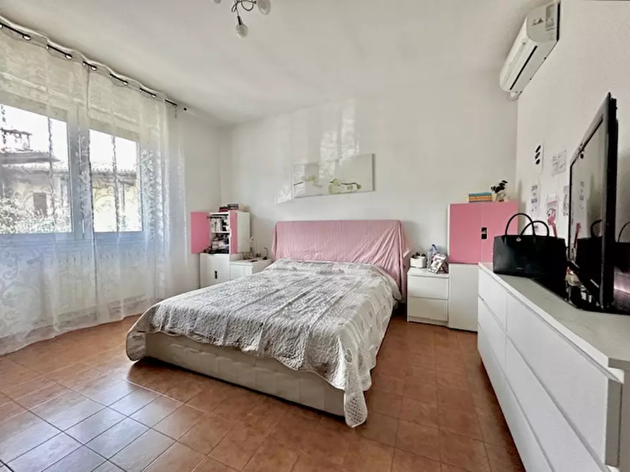 Immagine 11 di Appartamento in vendita  in Via Agazzi Sorelle a Salò