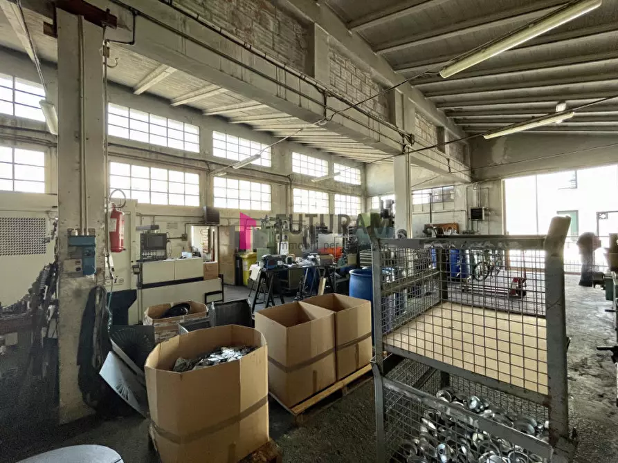 Immagine 5 di Capannone industriale in vendita  in VIA DELLE INDUSTRIE 1 a Albignasego