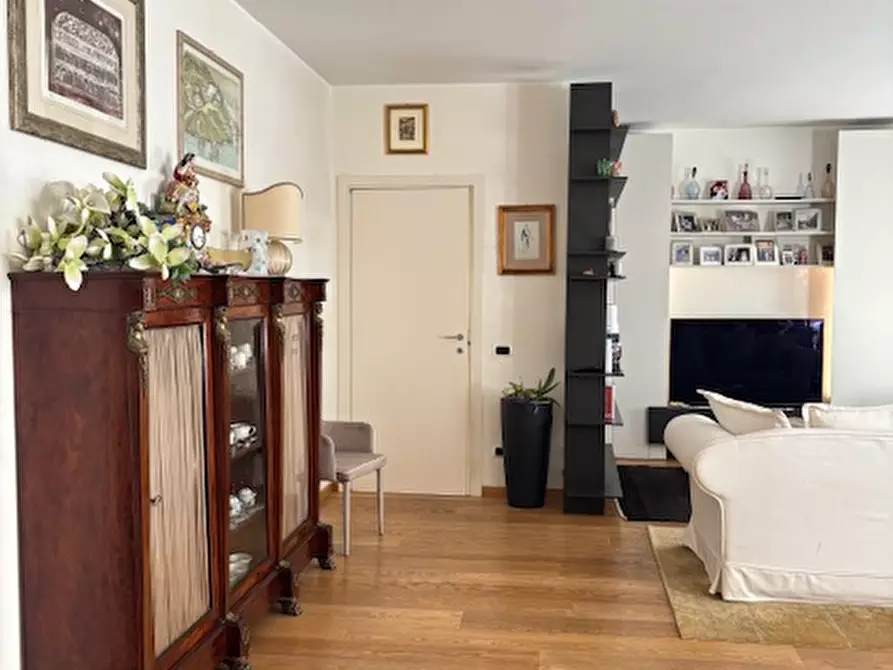 Immagine 9 di Appartamento in vendita  in via degli zabarella a Padova