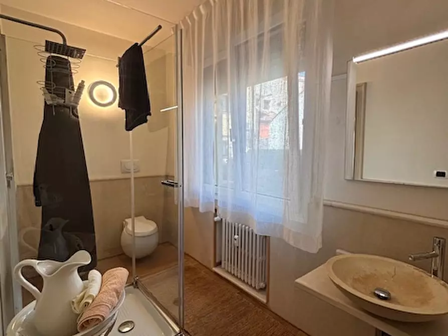 Immagine 21 di Appartamento in vendita  in via degli zabarella a Padova