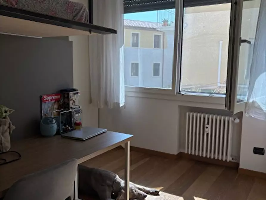 Immagine 24 di Appartamento in vendita  in via degli zabarella a Padova
