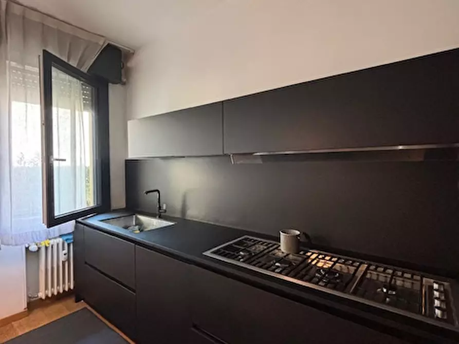 Immagine 34 di Appartamento in vendita  in via degli zabarella a Padova