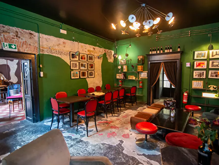 Immagine 4 di Negozio in vendita  in Via Venti Settembre a Verona