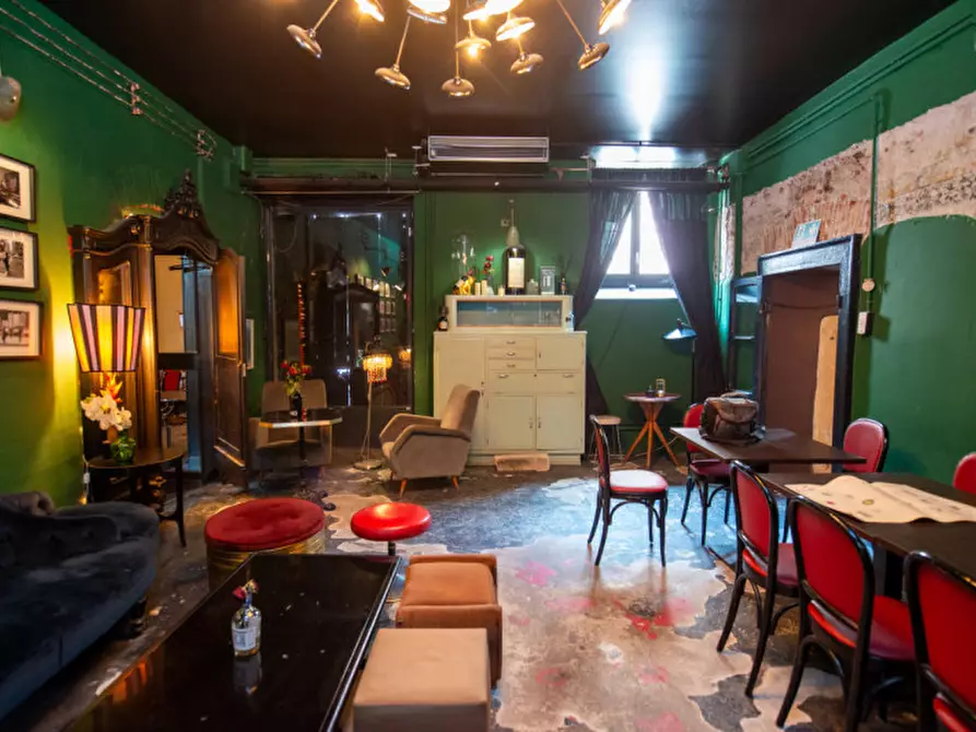 Immagine 5 di Negozio in vendita  in Via Venti Settembre a Verona