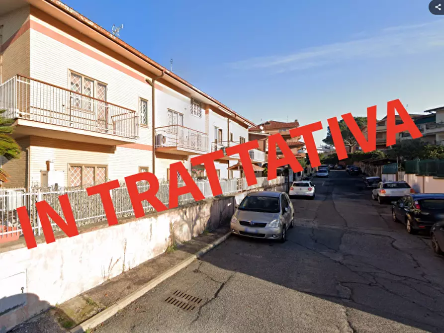 Immagine 1 di Appartamento in vendita  in Via Sandigliano a Roma