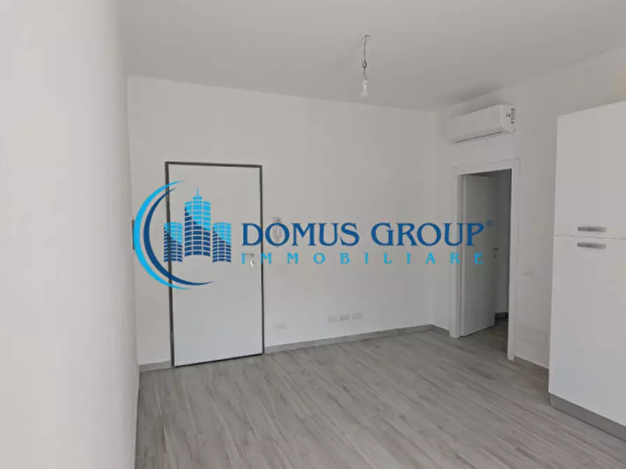 Immagine 2 di Appartamento in vendita  in Via Sandigliano a Roma