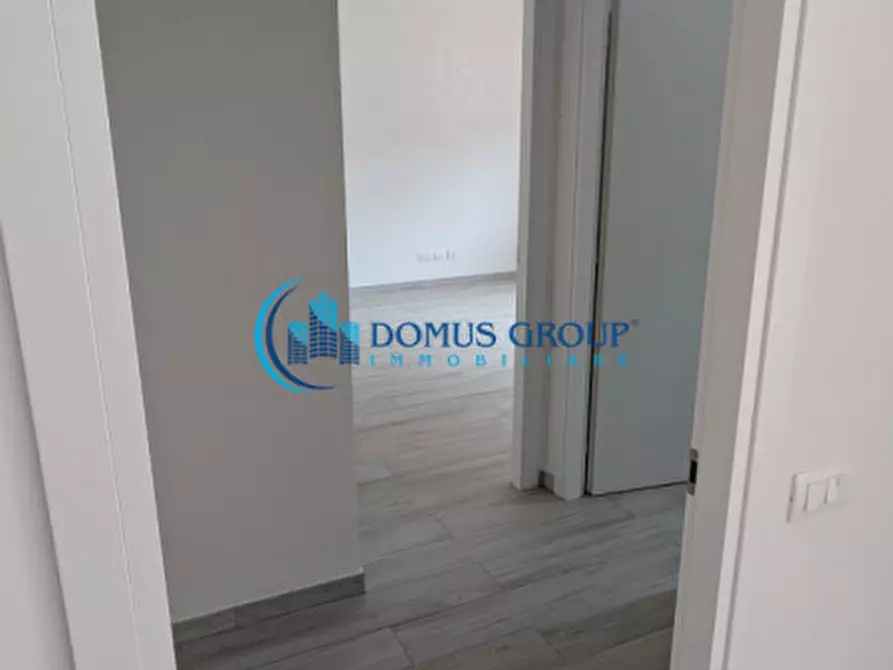 Immagine 5 di Appartamento in vendita  in Via Sandigliano a Roma