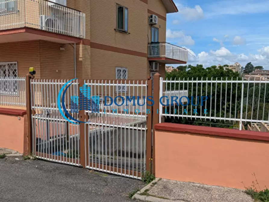 Immagine 12 di Appartamento in vendita  in Via Sandigliano a Roma