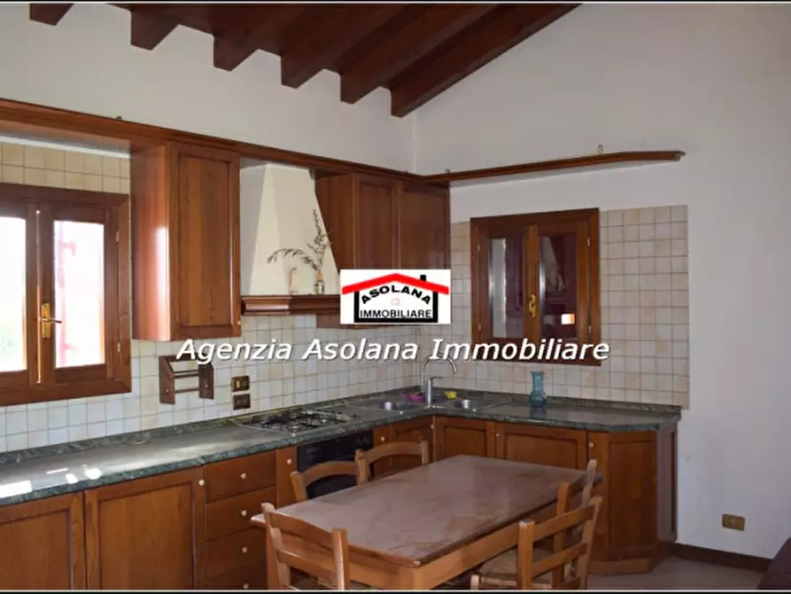 Immagine 3 di Casa indipendente in vendita  in via Cavin dei Cavai a Asolo