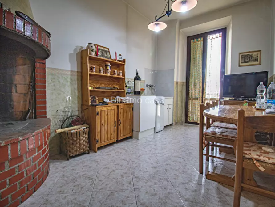 Immagine 1 di Appartamento in vendita  in Via Ardengo Soffici a Prato