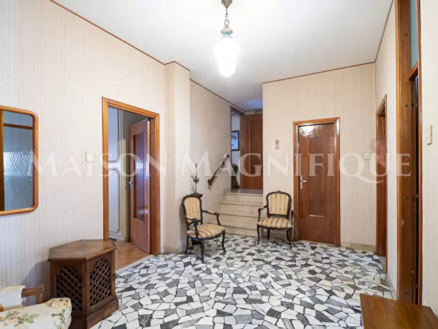 Immagine 17 di Appartamento in vendita  in Via Ludovico Ariosto a Ferrara