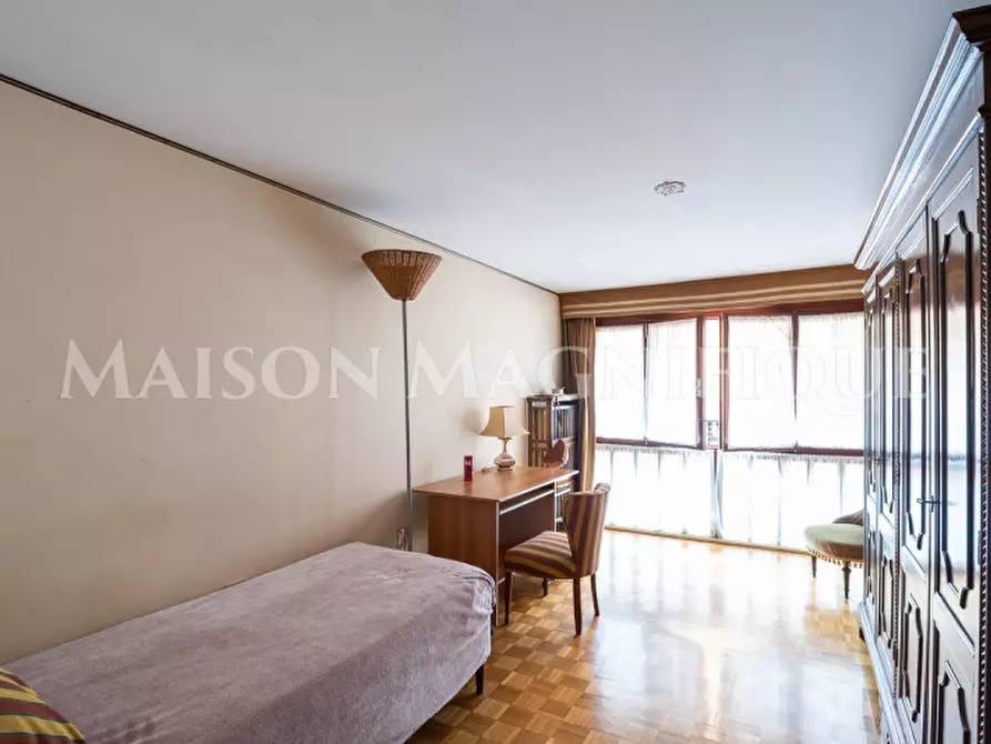 Immagine 21 di Appartamento in vendita  in Via Ludovico Ariosto a Ferrara