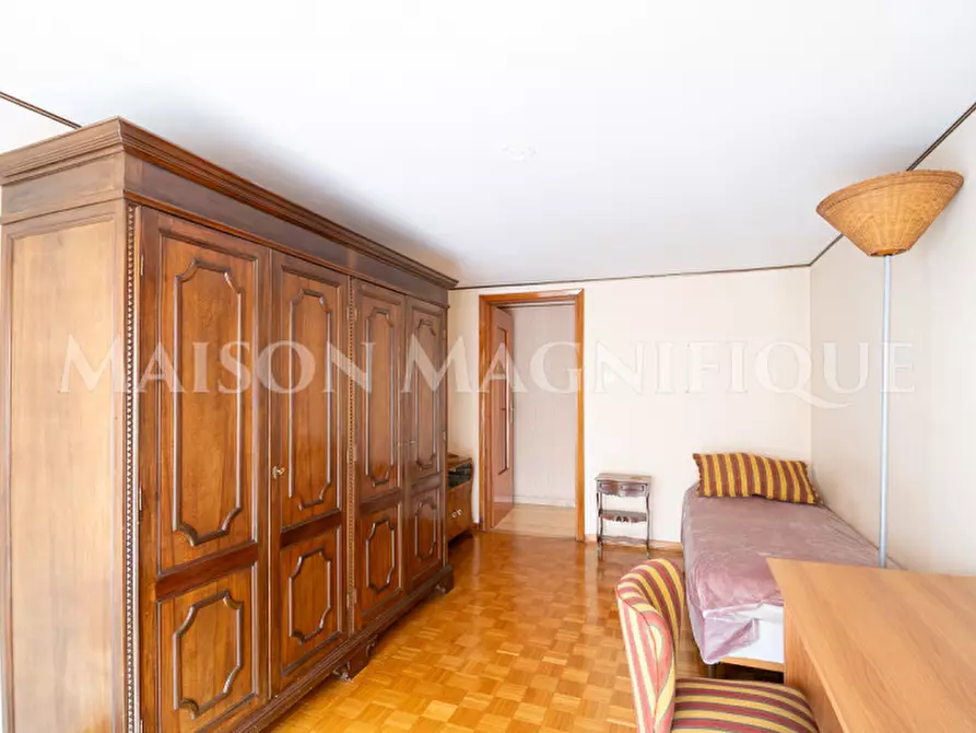 Immagine 22 di Appartamento in vendita  in Via Ludovico Ariosto a Ferrara